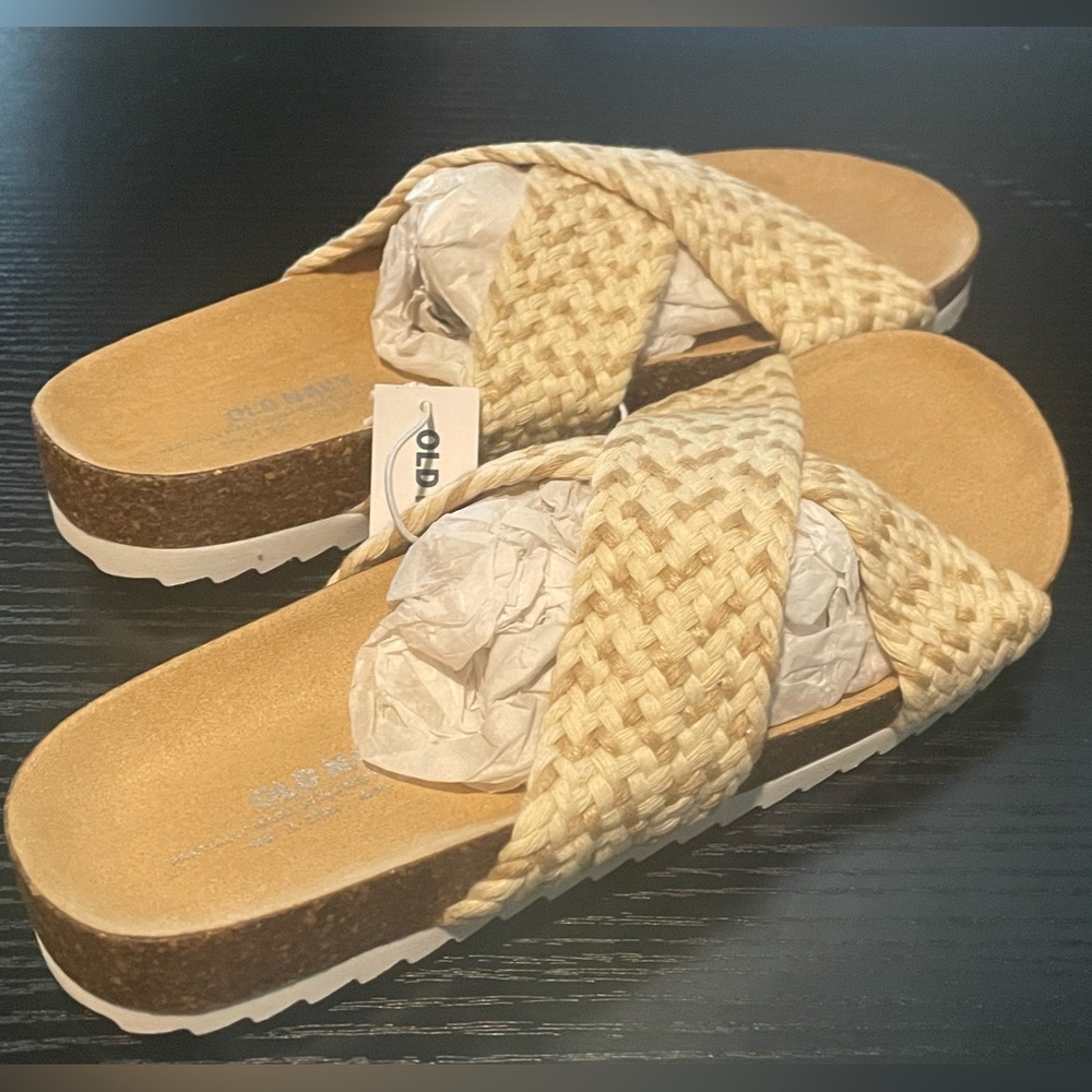 🆕 RESERVED FB Old Navy Girls Woven-Textured Criss-Cross Slide Sandals 1Y - Picture 7 of 12